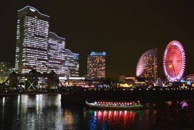 横浜みなとみらいの夜景
