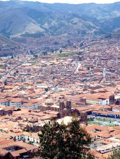 msa610南米周遊旅情６章①ミラドール展望台からのクスコの街のパノラマ in インカの聖なる谷
