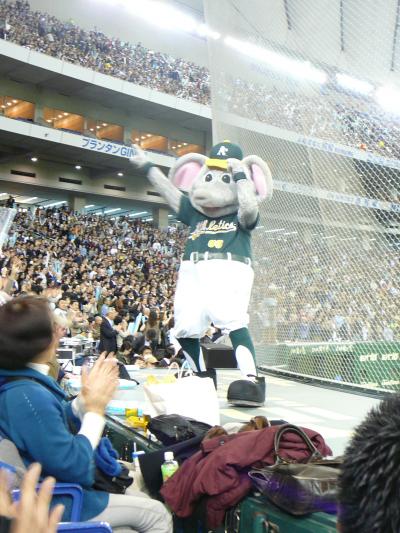 2012 MLB マリナーズ対アスレチックス 東京ドーム