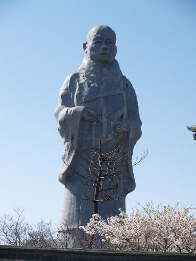 親鸞聖人像（新潟県胎内市）