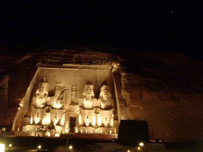 エジプト2012GW Egypt-この時期大丈夫か？砂嵐のアブシンベル、デモのカイロ、圧倒される神殿遺跡群