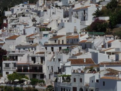 1.スペインで最も美しい村フリヒリアナ(2012年5月9日)