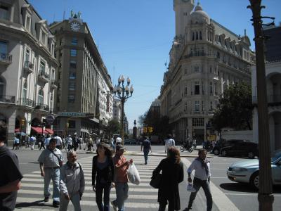 個人旅行で行ったタンゴとスペイン料理の街ブエノスアイレス。