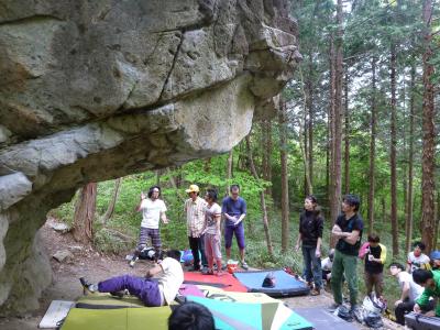 登る女への道　　　フクベに行く　　２０１２　　５月１３日