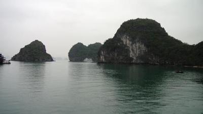 ハロン湾で一人タイタニック