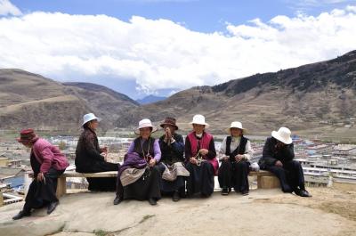 四川省・青海省から洛陽・龍岩へ、チベット族居住地域を訪ねる（第５日目 道孚）