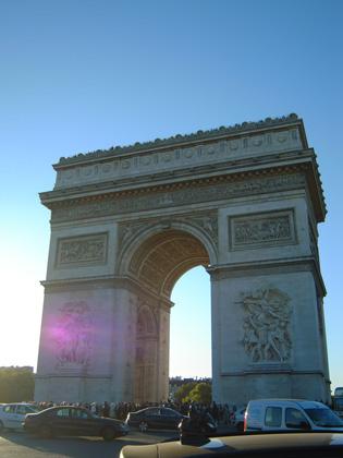 フランス旅行2010　パリと郊外の旅①ノートルダム寺院と凱旋門