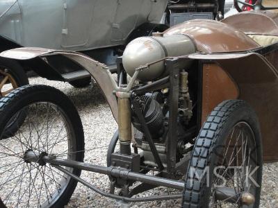 プラハ1泊2日 (2-1a):プラハ国立技術博物館 自動車編1