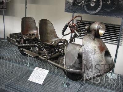 プラハ1泊2日 (2-1c):プラハ国立技術博物館 オートバイ編