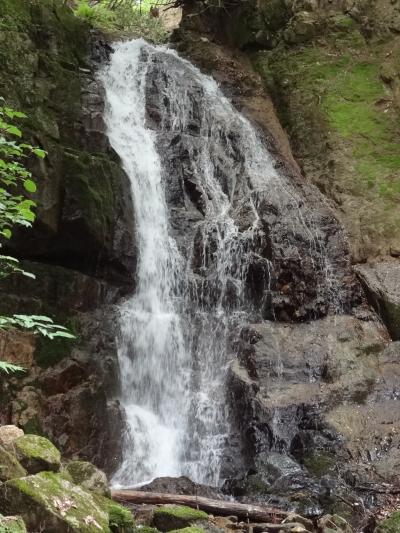滝を見に日帰りの旅（１）　兵庫県宍粟市～大釜の滝～