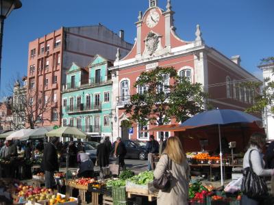 ポルトガル周遊８日間（８）　★カルダス・ダ・ライーニャの朝市へ★