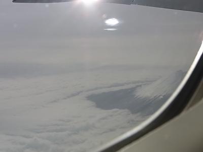羽田～福岡便から見える富士山