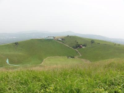 伊豆の大室山で山頂を一周