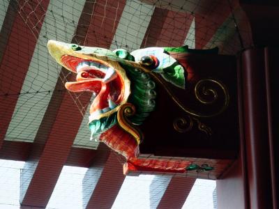 龍神がひそむという雷門から観音堂を歩く、浅草寺が好き！の巻