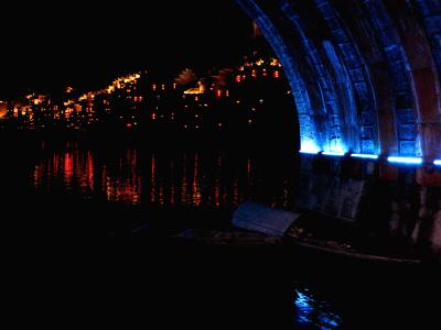 旅 中国→ラオス→中国 夜景の美しい古鎮、鎮遠