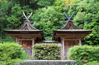 奈良市の円成寺（えんじょうじ） 国宝の春日堂、白山堂を訪ねて。