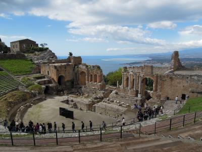 OCEANIA CRUISES Marina 乗船記 ⑧Day7 Taormina シチリア島のギリシャ劇場でエトナ山を見る