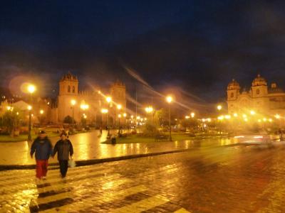 msa850南米周遊旅情8章⑤クスコ・旧市街アルマス広場の夜 in クスコ