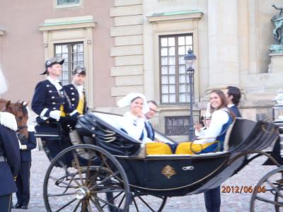 幼児連れストックホルム・パリ旅行　その3　ドロットニングホルム宮殿とロイヤルファミリーのセレモニーパレード