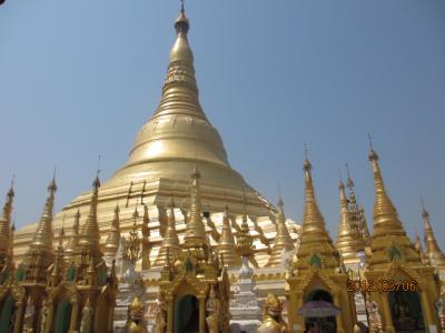 ビルマ・マンダレー特急旅行（２４）ヤンゴン「シュエタゴン・パヤー寺」。 