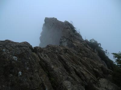 2012年7月　四国の旅　第３日　雪輪の滝(76)、御来光の滝(77)、石鎚山(80)