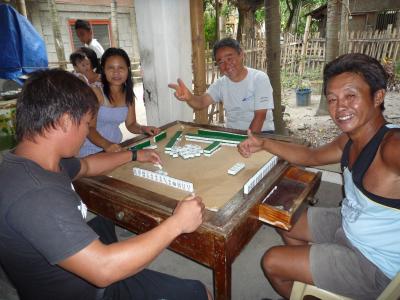 未踏の地 シキホール島 アポ島 その3 アポ島 麻雀激闘編