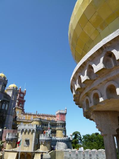 優雅なポルトガル旅・憧れのマデイラ島でバカンス♪　Ｖｏｌ１７（第２日目午後）　☆シントラ：美しいペーナ宮殿と周囲の素晴らしい風景を眺めて♪