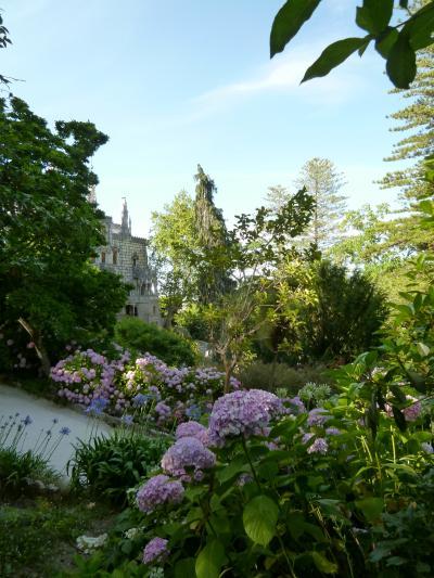優雅なポルトガル旅・憧れのマデイラ島でバカンス♪　Ｖｏｌ２２（第２日目夕方）　☆シントラ：レガレイラ宮殿の夏の美しい庭園を鑑賞♪