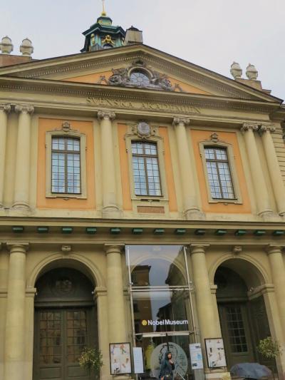 北欧GR18　 SWE-5　ガムラスタン、旧市街の風情感じて　☆ノーベル博物館前から