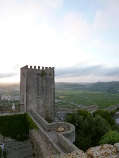 優雅なポルトガル旅・憧れのマデイラ島でバカンス♪　Ｖｏｌ４０（第４日目朝）　☆オビドス：古城ホテル「ポザーダ・ド・カステロ」の城壁や塔の上から美しい朝を眺めて♪