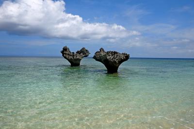 2012.7沖縄出張旅行5終-古宇利島，ハートロック，カフェとうらく，ワルミ大橋，嵐山展望台，沖縄そば八重善