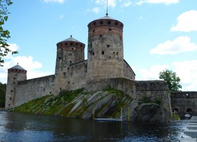 ３週間北欧周遊一人旅５日目①・サヴォンリンナのオラヴィ城にて