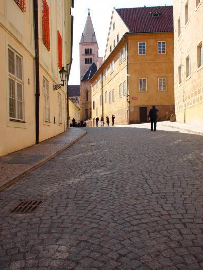 プラハ +パリからの4カ国周遊の旅+