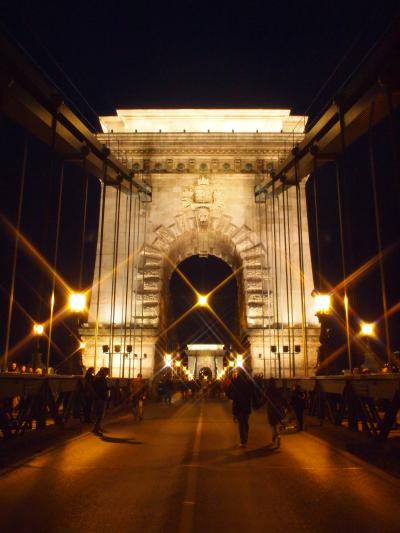 ブダペスト +パリからの4カ国周遊の旅+