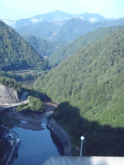 奈良俣ダム、狸の宿、裏見の滝