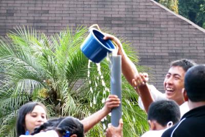 Indonesia　バリ　ロングステイの下見旅(2/11)　ゴルフ場で地元の中高生の新人歓迎会