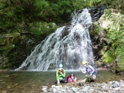 飛騨小坂　巌立　沢登　山ガ～ル、川ガ～ルになるの巻