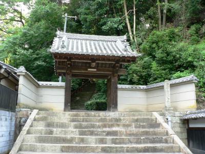 日本の旅　関西を歩く　京都八幡市の神応寺（しんのうじ）周辺