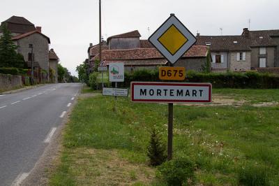 Mortemart（モルトマール）- フランスで最も美しい村巡り2011 4travel No.52-