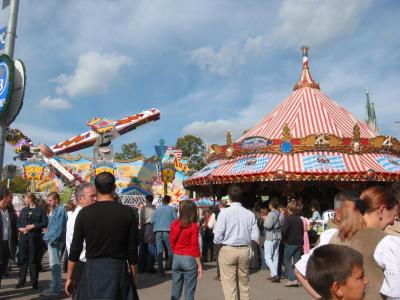 ミュンヘンのビール祭り　オクトーバフェスタ