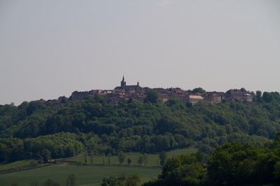 Flavigny-sur-Ozerain（フラヴィニー・シュル・オズラン）- フランスで最も美しい村巡り2011 4travel No.63-