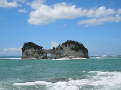 円月島と京大水族館