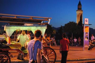 トルコで夏休み④－２　アンタルヤ夜の街歩き　２０１２年８月