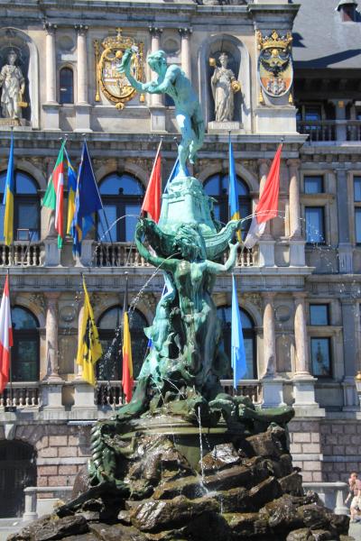 初ベルギー　⑦アントワープ