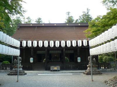 日本の旅　関西を歩く　兵庫県川西市の多田神社（ただじんじゃ）周辺