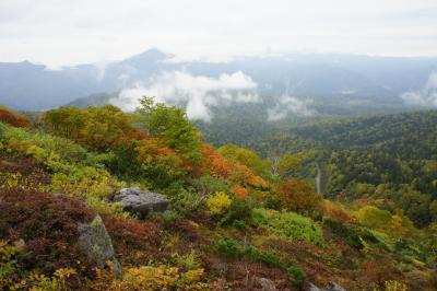 9月下旬の旅　ちょっと早い赤岳紅葉　銀泉台トレッキング