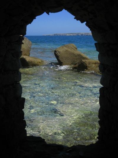 ギリシャ　キクラデス諸島　パロス島　～港町ナウサ　シエスタ時間　＆　タベルナＭｅｄｉｔｅｒｒａｎeo編～