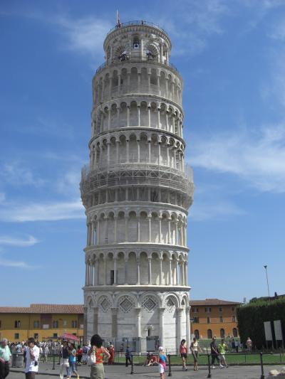 ～イタリア周遊～Day３　真っ直ぐなピサの斜塔！？とサンジミニャーノの巻