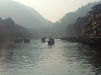 澳門～珠海～広州～張家界～鳳凰（鳳凰古城）