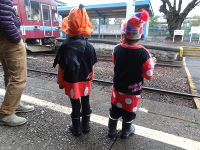 “Trick or Treat?”rain で行く、お菓子なおかしなハロウィンの旅☆